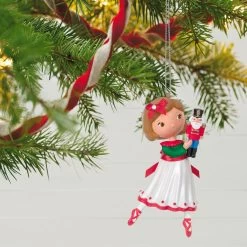 Hallmark -Hallmark Clara With Nutcracker Keepsake Ornament 1799QXC5621 02