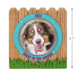 Hallmark Doggy In The Window 2023 Photo Frame Ornament -Hallmark Doggy in Window Fence Picture Frame Keepsake Ornament 1599QGO2599 03