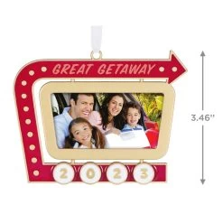 Hallmark Great Getaway 2023 Metal Photo Frame Ornament -Hallmark Great Getaway Picture Frame Keepsake Ornament 1999QHX3097 03