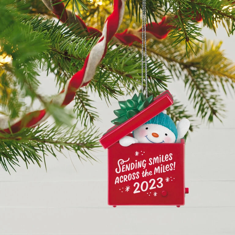 Hallmark Smiles Across The Miles 2023 Recordable Sound Ornament 2 Hallmark Smiles Across The Miles 2023 Recordable Sound Ornament - Image 2